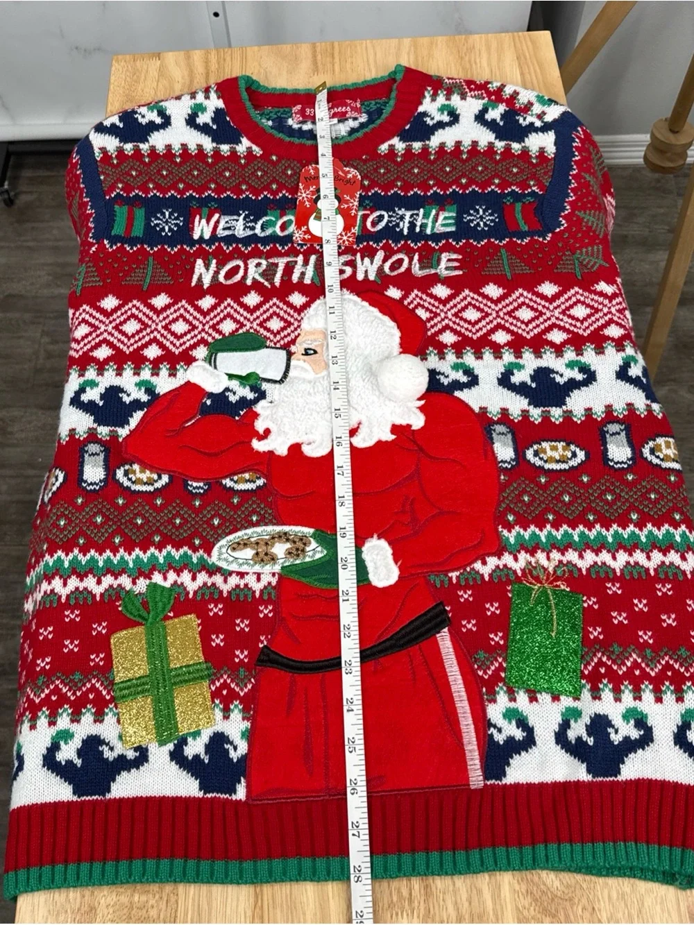 33 Degrees Men’s Christmas Welcome To The North Swole Party Sweater Sz L NEW $48